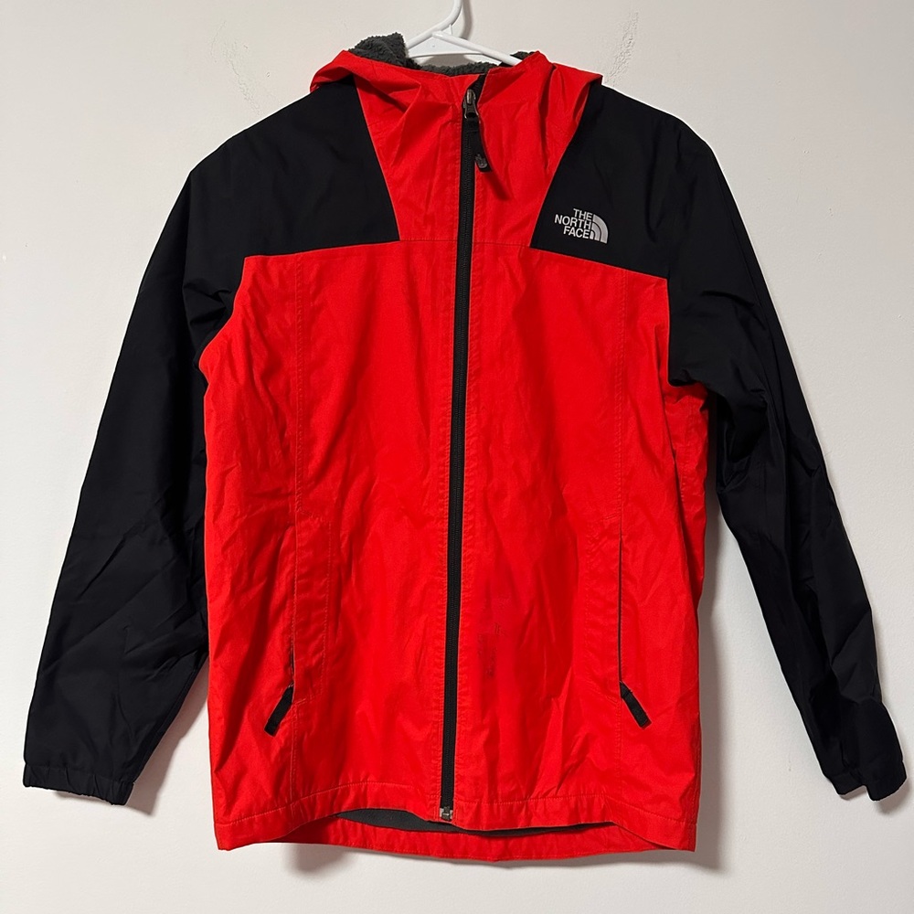 The North Face Boys Size L 14/16 red Black DryVent mesh Lined Hooded Jacket rain